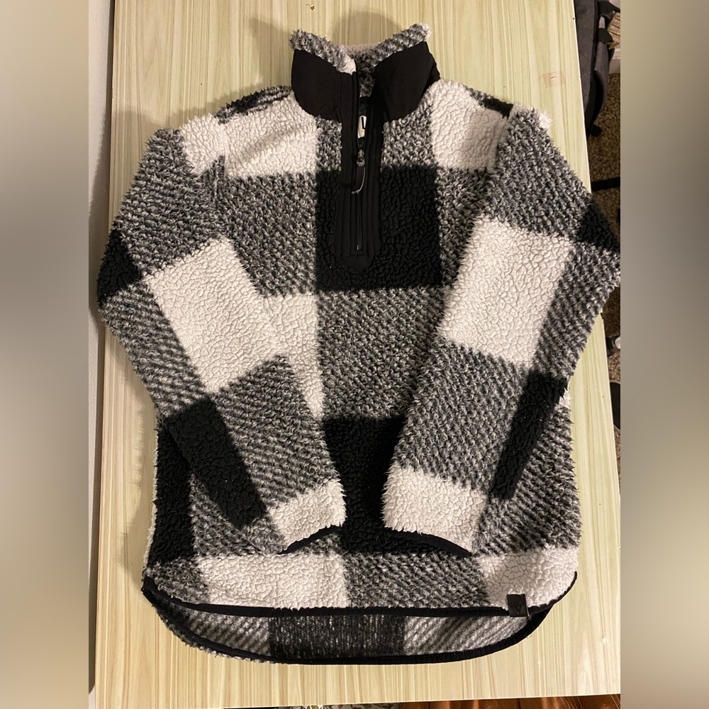 Black and White Buffalo Plaid Sherpa Pullover